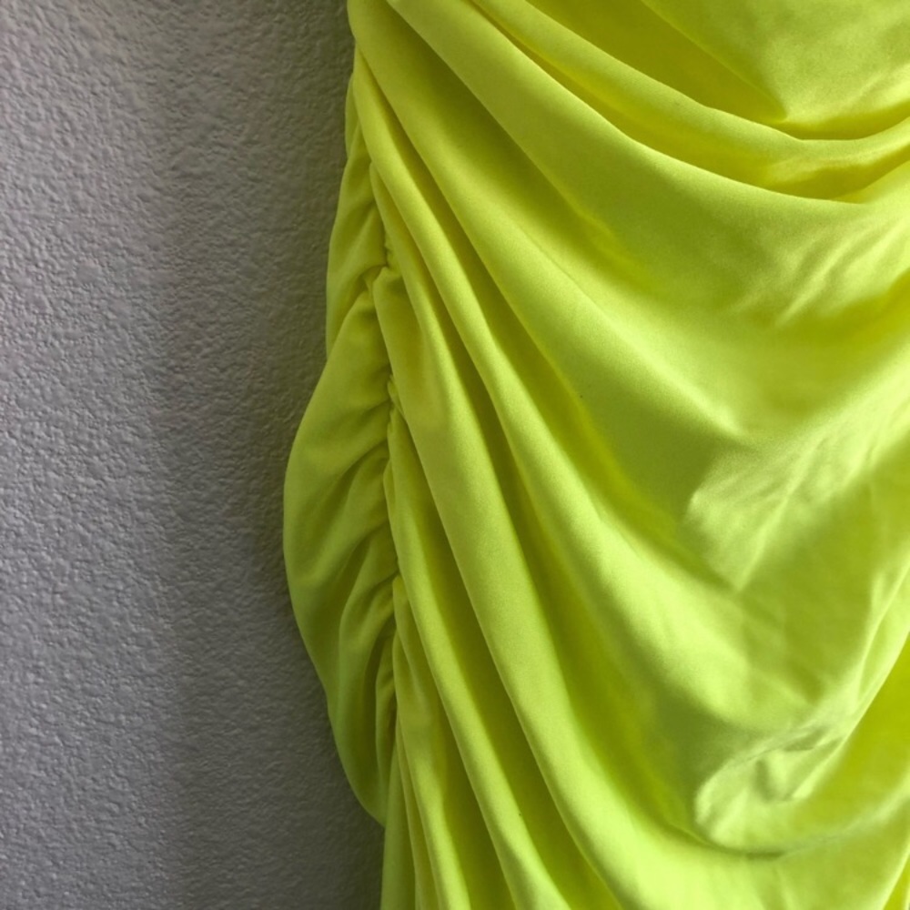 La Femme Neon Yellow Strappy Back Formal Gown - Picture 9 of 13